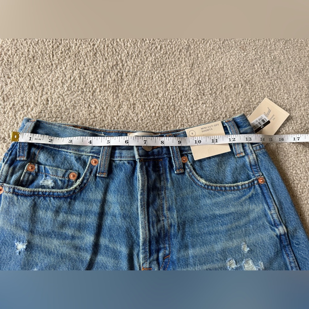 Universal Thread™ ~High Rise Mini Cut Off Shorts Size 4 New - Picture 9 of 11